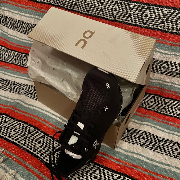 On Cloud X3 Running Shoes - Picture 3 of 8